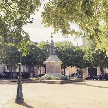 Appartement La Maison De La Liberte Alexandra David-neel *