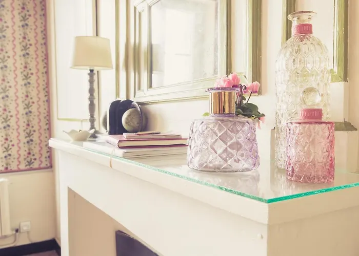 La Maison De La Liberte Alexandra David-neel * Пуатье